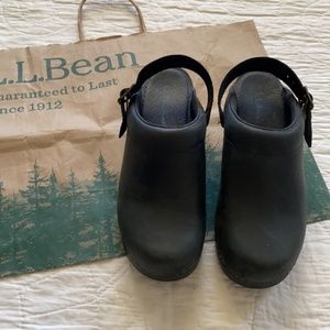 LL Bean Clogs